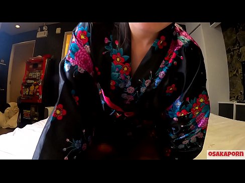 ❤️ Ung cosplay tjej älskar sex till orgasm med en spruta i en hästskötare och en avsugning. Asiatisk tjej med hårig fitta och vackra bröst i traditionell japansk dräkt i amatörvideo som visar onani med knullleksaker. Sakura 3 OSAKAPORN. ❤ Porno at sv.exomassage-surgut.ru ☑